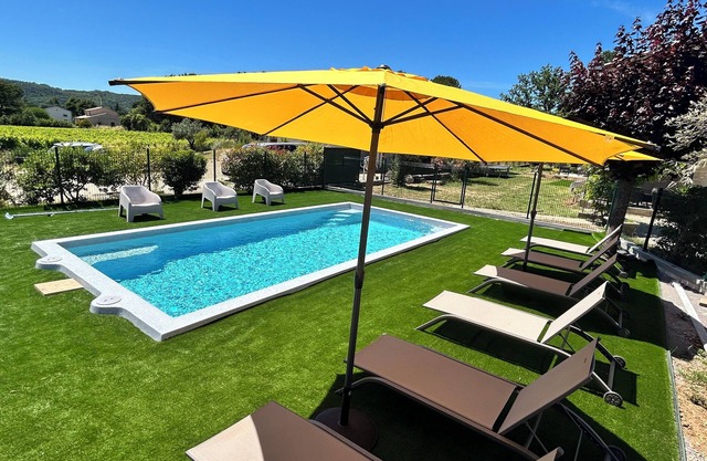 South Ardèche vacation home with private pool, 5 minutes from the river.