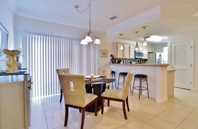 South Padre Island Condo w/Pool Access & Balcony!