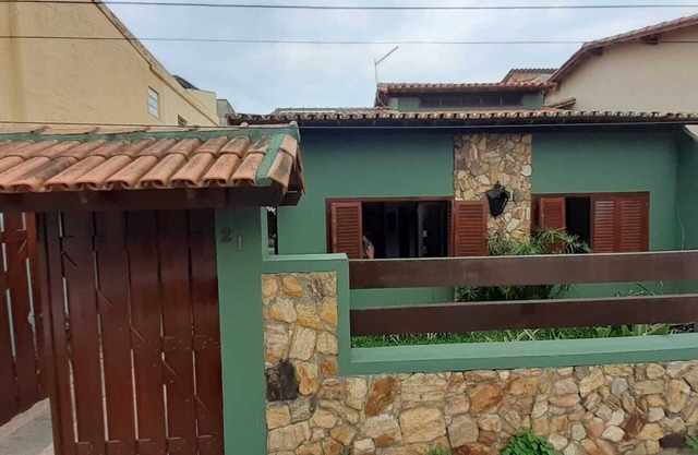 Spacious and cozy house 5 minutes from Praia Grande