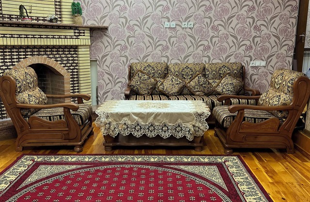 Spacious 3-bedroom apartment with WiFi, AC in fabulous Samarkand