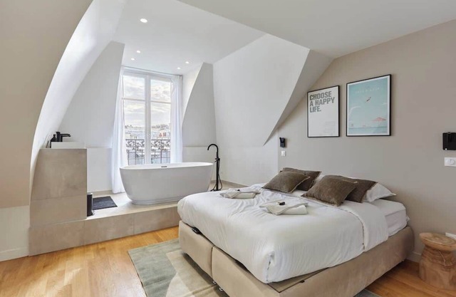 Spacious 3-bedroom apartment - Luxury Trocadero