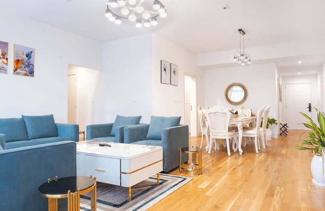 Spacious 4 bdr for family/group