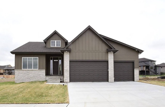 Spacious 4-Bedroom House with 3 Bathrooms in West Omaha.