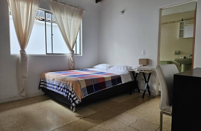 Spacious and comfortable two-bedroom apartment in Poblado