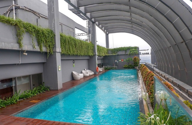 Spacious And Comfy 2Br At L'Avenue Pancoran Apartment