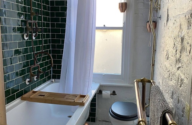 Spacious and homely flat perfect for a couple