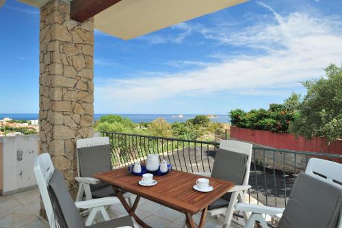 Spacious Apartment in Santa Maria Navarrese