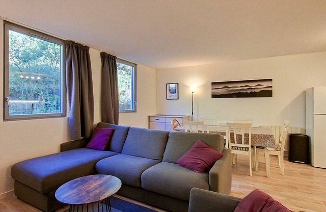 Spacious Apartment in Center of Flaine, Sleeps 6, Near Slopes and Shops
