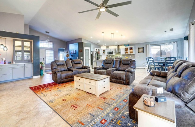 Spacious Arizona Getaway w/Pool, Pets Welcome!