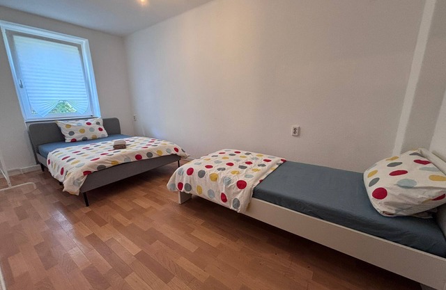 Spacious Central 3Bedroom flat for 8 guests