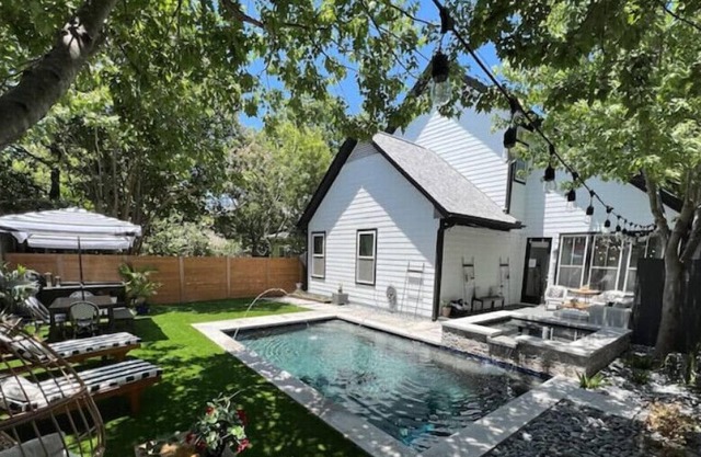 Spacious Central Austin Home with Hot Tub & Pool