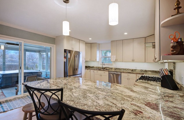 Spacious, Central Boulder Home with all amenities, pet friendly.