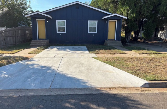 Spacious Duplex in lovely Lubbock by Texas Tech University