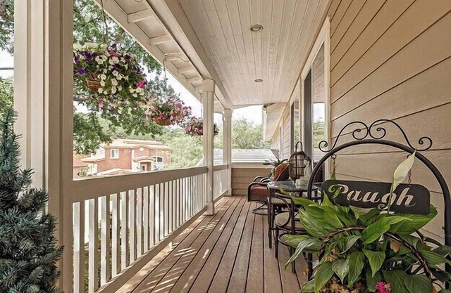 Spacious home in the heart of Wine Country!