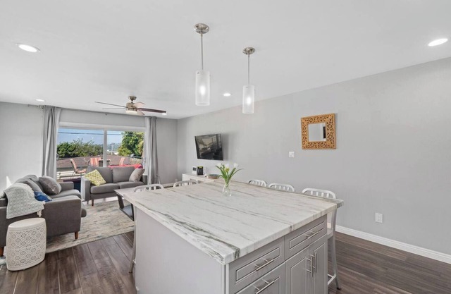 Spacious Home Perfect for Work or Vacation
