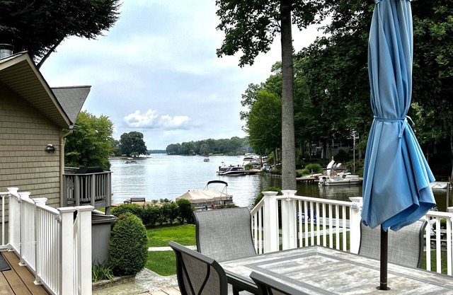 Spacious Lakefront Retreat at Quiet Cove