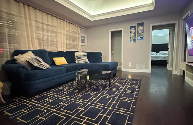 Spacious Modern House with Outdoors for Solo Family & Group Friendly in DFW