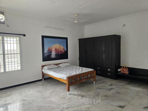Spacious Room with attached bathroom