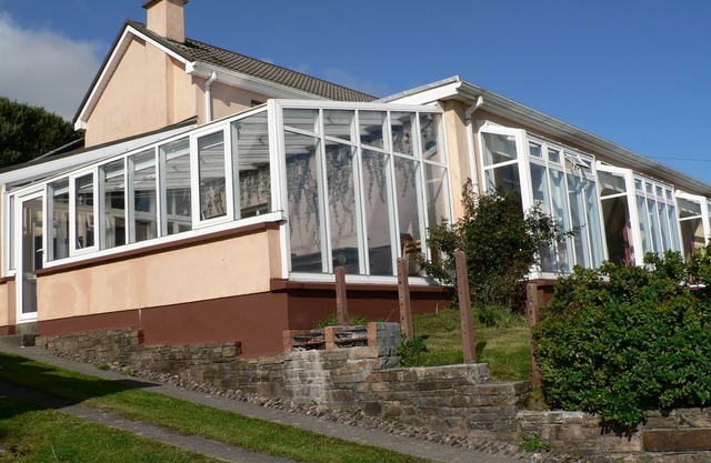 Spacious Self-catering, Great For Large Groups - with spectacular sea views