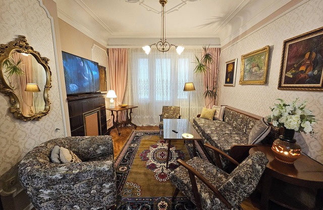 Spacious, stylish and cozy apartment in the very center of Sofia