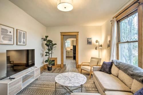 Spacious Villa-Triplex in Kendall Yards