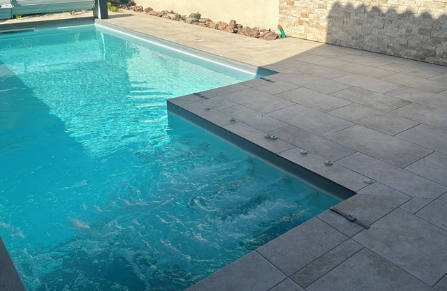 Spacious villa with terrace, swimming pool & easy access to beaches and center of Sète