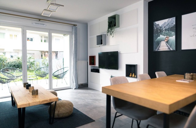 Special offer for curists on request I Private parking lot