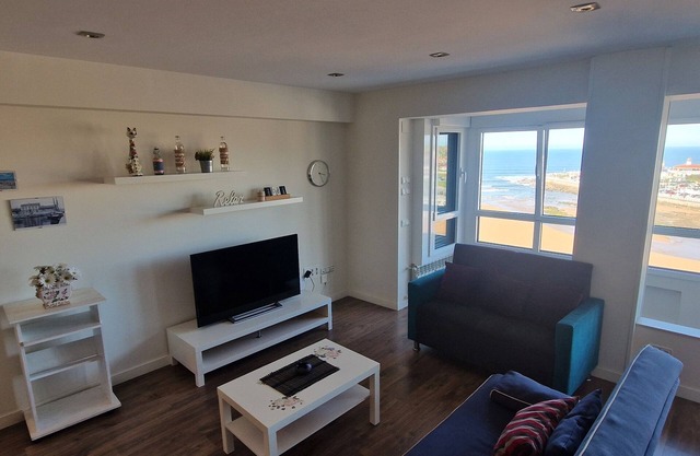 Spectacular apartment in first line of beach