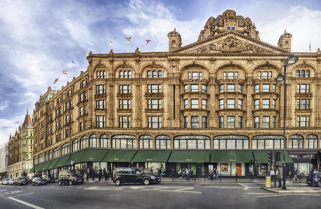 Spectacular Apartment with Views of Harrods