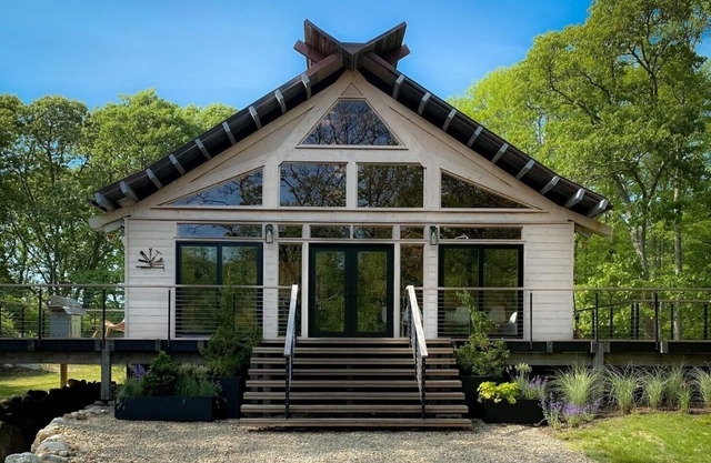 Spectacular Newly Renovated Home in Menemsha