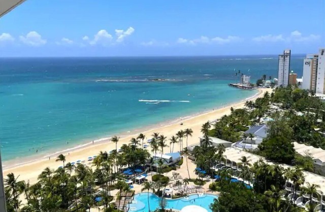 Spectacular Oceanfront PH-Coral Beach