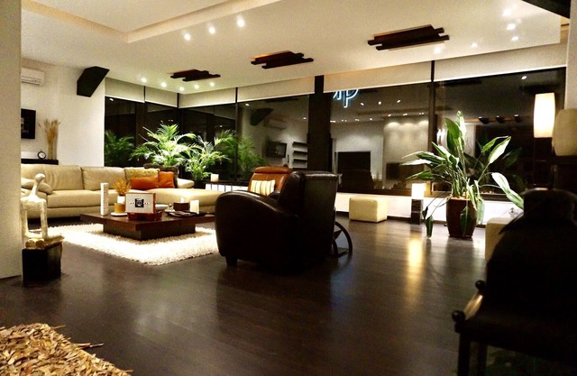 Spectacular Penthouse with rooftop garden, outdoor hot tub and amazing views
