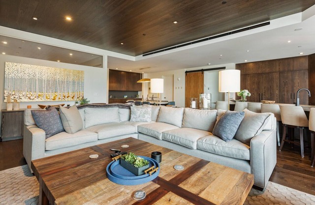 Spend Winter in Park City! Empire Pass Condo with Elevator and Lodge Amenities!