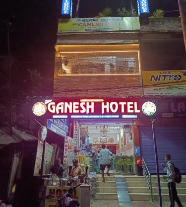 SRI Ganesh Hotel Fooding & Lodging