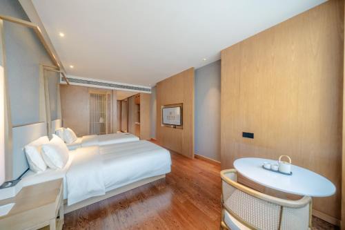 SSAW Hotel Guiyang Beijing Road Guiyi Subway Station