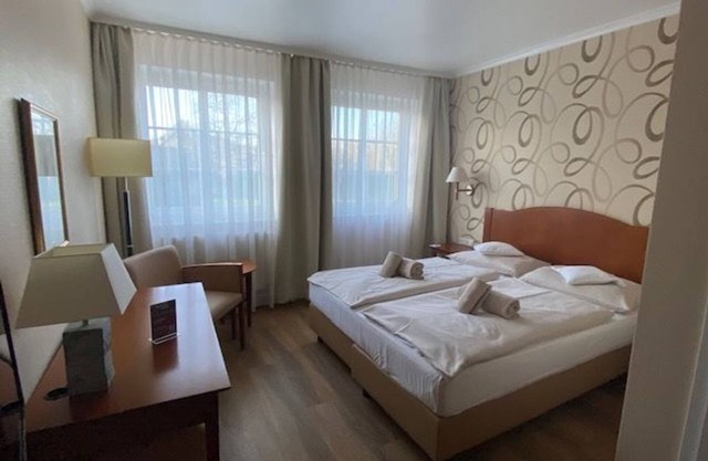 Standard room 1 incl. WLAN & breakfast - Apart Hotel Haveltreff