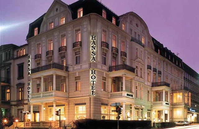 Star-Apart Hansa Hotel
