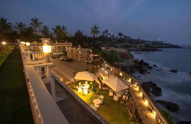 State Beach Resort And Spa