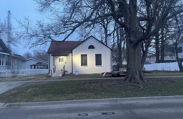 State Street House; 3-br house; PETS WELCOME; Litchfield