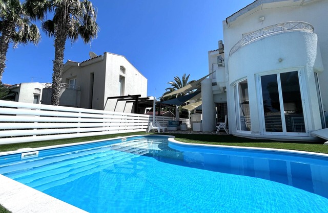 STAY ALKYONI Villa
