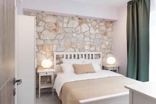 Stay By the Sea Apartment