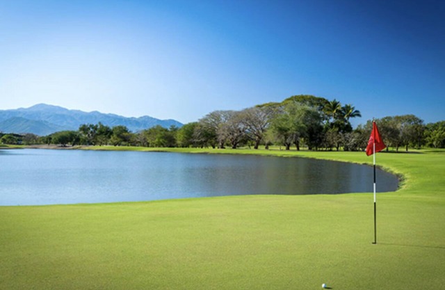 Stay where the professionals play at the Mexico Open at Vidanta Nuevo Vallarta!