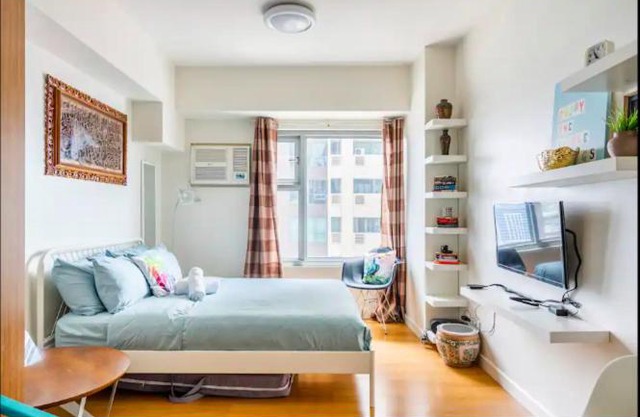 Staycation in Manila (2 min. walk to Robinson's)