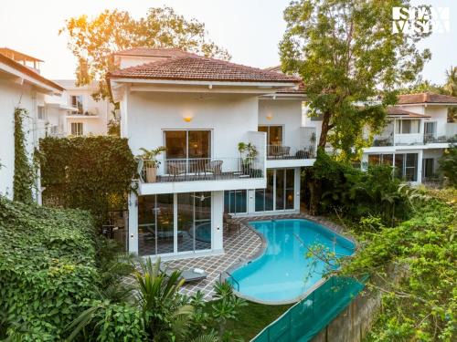 StayVista at Aroha Palms Paradiso - Pool, Wi-Fi