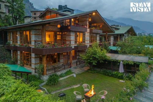 StayVista at Himalayan Retreat Luxury 9BR, 6BR 5BR, 3BR 1BR Villa in Manali