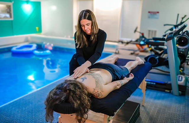 Steam, Swim & Unwind: Your Private Wellness Haven!