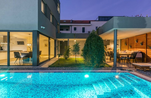 Stella Dalmatica - Luxury Villa with private pool and sea-view, near Split