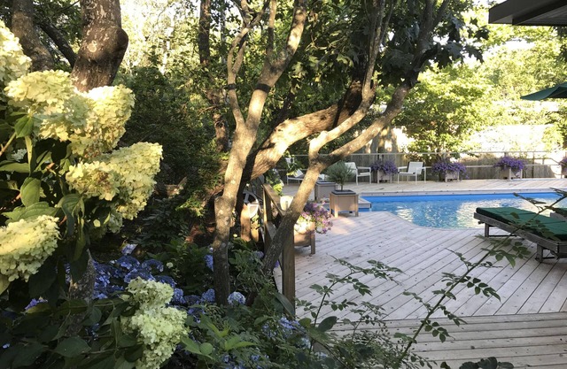 Steps from Beach with Central Air and Heated Pool