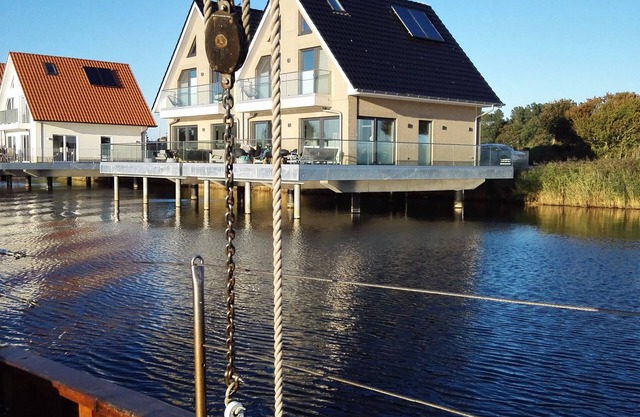 ☼ Stilt house on the Harle ☼ Uniquely beautiful living! Seeperle Harlesiel - house 8a