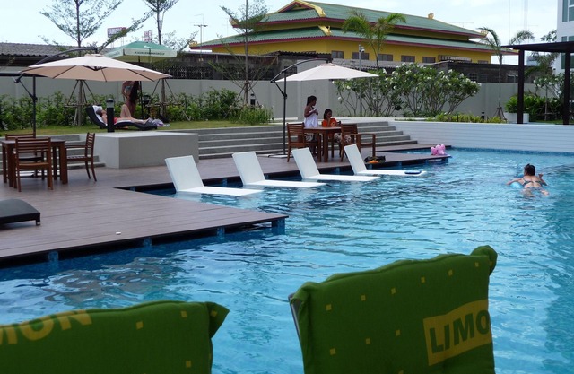 Studio apartment, 1 BTH, sleep 2, clean, well equipped, maintained by owner